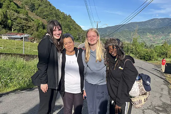 Volunteers and host mom