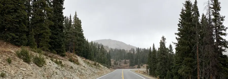 Road-near-Buena-Vista-and-the-Continental-Divide1920x670.jpg
