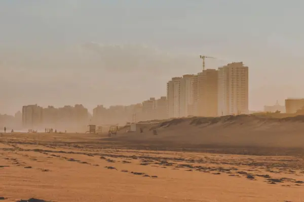 beach-uru-1920×670.jpg