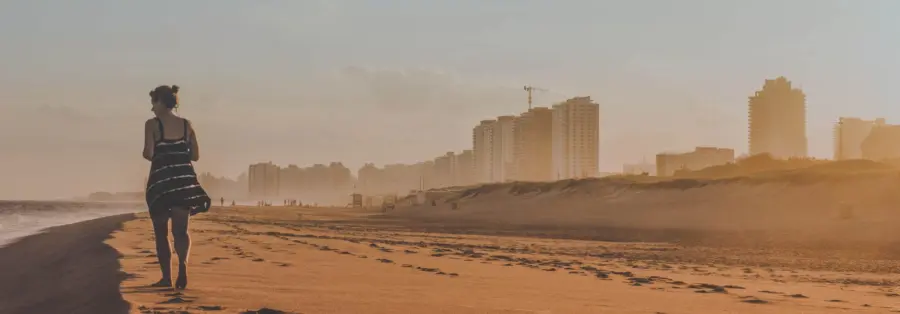 beach-uru-1920×670.jpg