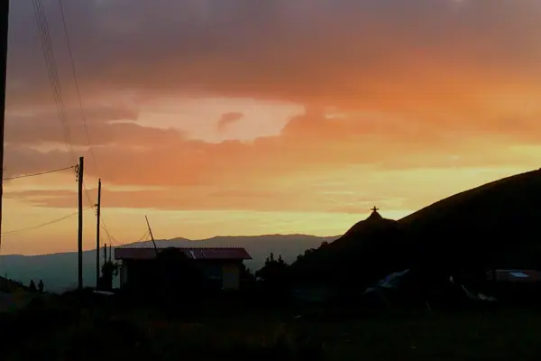 ecuador-sunset-1920×1080.jpg