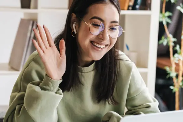 video-chat-1920×670-1.jpg